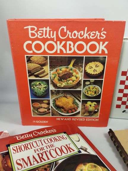 Betty Crocker Cook Books & More