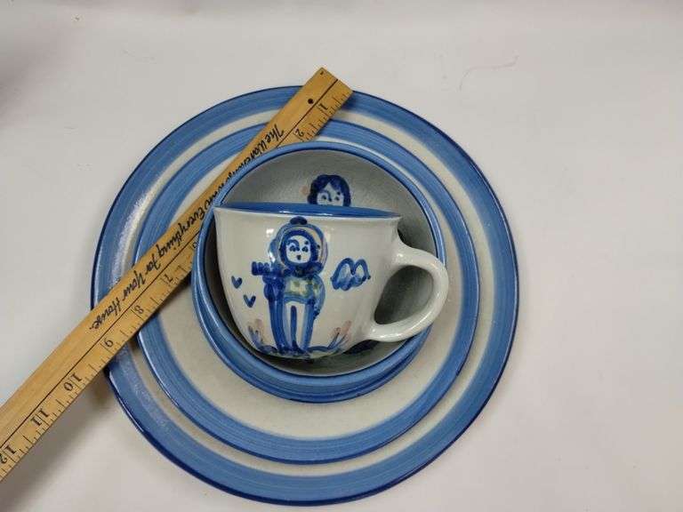 Hadley Pottery Country Scene 2 5pc Sets Farmer Wife Girl Cups Plates Bowls