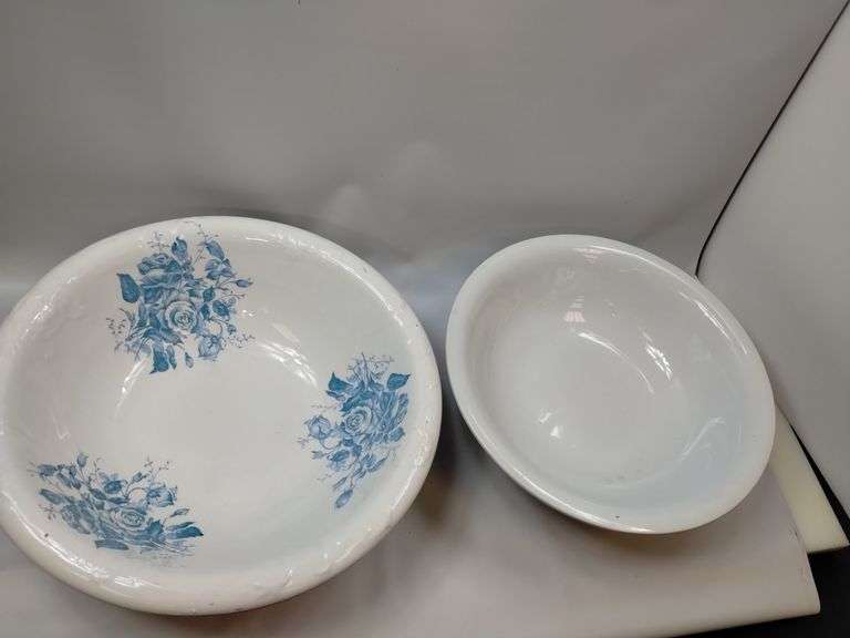 LOT Stoneware Pitcher Basins for Dry Sink Chamber Pot