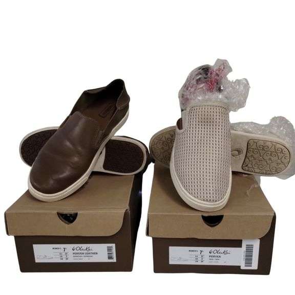 Shoes 2pr 7.5 OLUKAI Pehuea Leather Sneaker Loafers Boxed