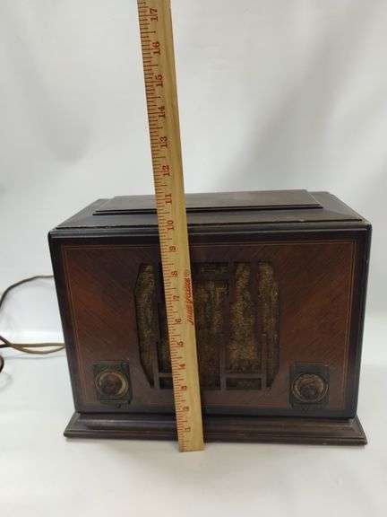 Silvertone 57D 1705 Vacuum Tube Radio Wood Case Short Wave 1930s Hums Glows