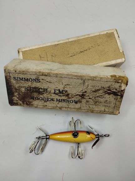 Vintage Fishing Lures LOT Glass Eyes Spinners Chub Creek Boxes + Shannon Creek