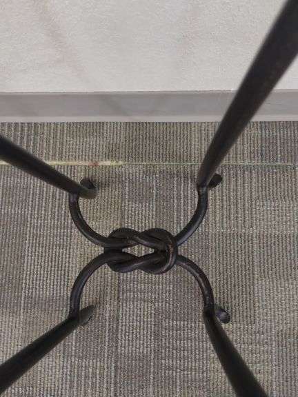 Furniture Plant Stand Round Glass Top Iron Table +Plant