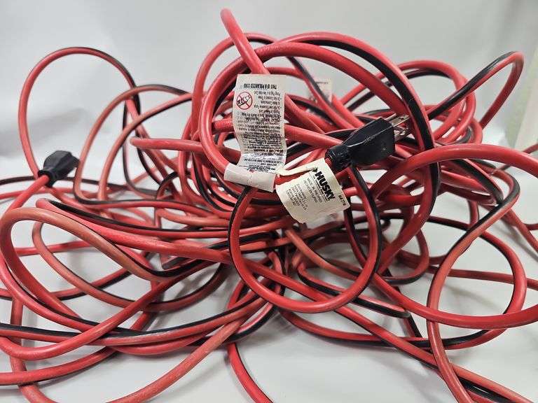 HUSKY Extension Cord 100 FT 14 Gauge 13 Amp 125 Volt