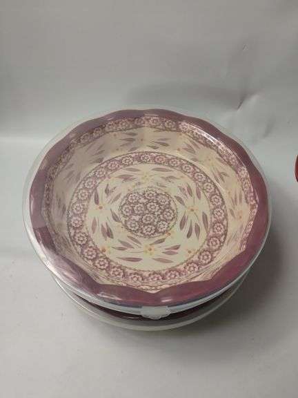 Temptations Two Mixing Bowls Lids + 2 Pie Dishes Old World