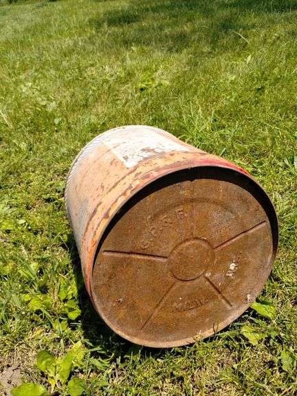 Vintage 5 Gallon Unico Bureau Motor Oil Can SAE30 Metal