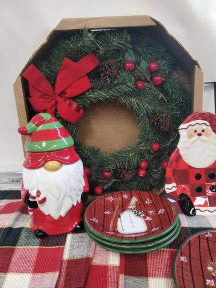 Decor Christmas Wreath Plates Cookie Plate Gnome Jar