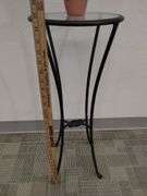 Furniture Plant Stand Round Glass Top Iron Table +Plant
