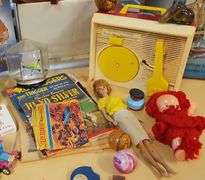 Pickers LOT: Vintage Toys FP Record Player Barbie Chemistry Sets & More