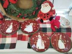Decor Christmas Wreath Plates Cookie Plate Gnome Jar