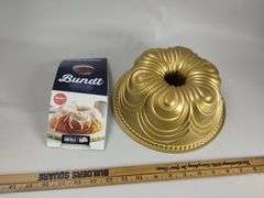 Bundt Cake Molds Viking Heart Christmas
