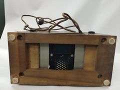 Silvertone 57D 1705 Vacuum Tube Radio Wood Case Short Wave 1930s Hums Glows