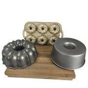 Bundt Cake Molds Viking + 2 Cutting Boards