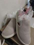 Shoes 2pr 7.5 OLUKAI Pehuea Leather Sneaker Loafers Boxed