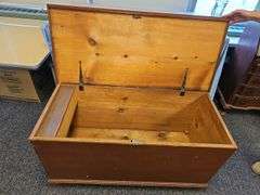 Blanket Chest Marked Jacob Kendallville Ind via Chicago