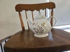 Pickers LOT: Chairs Vintage Decor