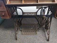 Antique Singer No 66 Sewing Machine Treadle Leather Belt 4 Drawer+Tip Out Table