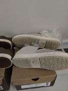 Shoes 2pr 7.5 OLUKAI Pehuea Leather Sneaker Loafers Boxed