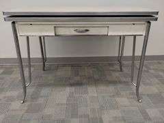 MCM Midcentury Atomic Formica Top Chrome Leg Kitchen Table Slide Out Leaves