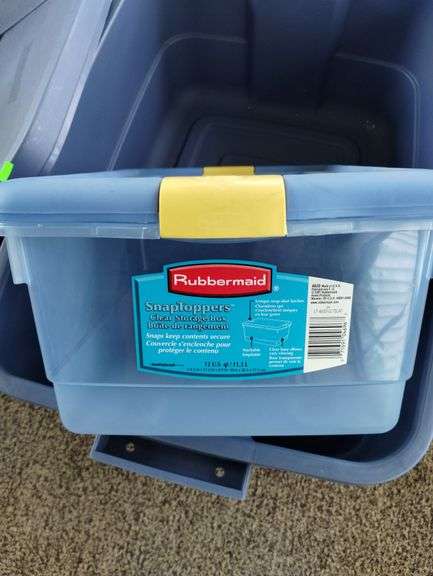 Clean Rubbermaid Totes with Lids