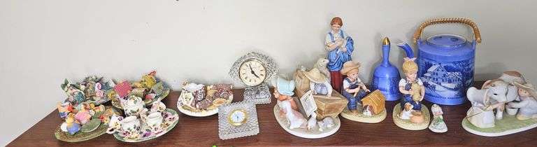 Pickers Lot Home Decor Figures Tea Pot Sets