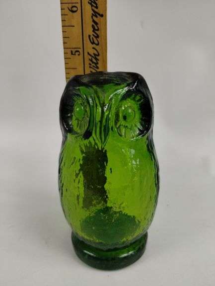 Vintage Pilgrim Glass Green Owl 4.5" Tall