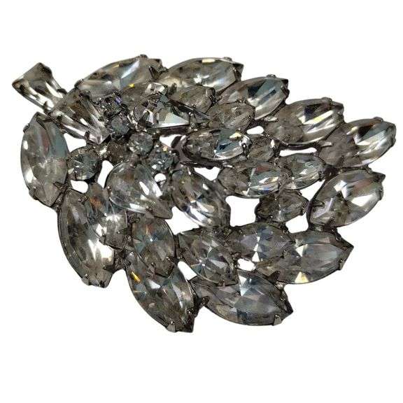 Vintage Costume Jewelry Weiss-Look Leaf Brooch Pin Crystal Rhinestone