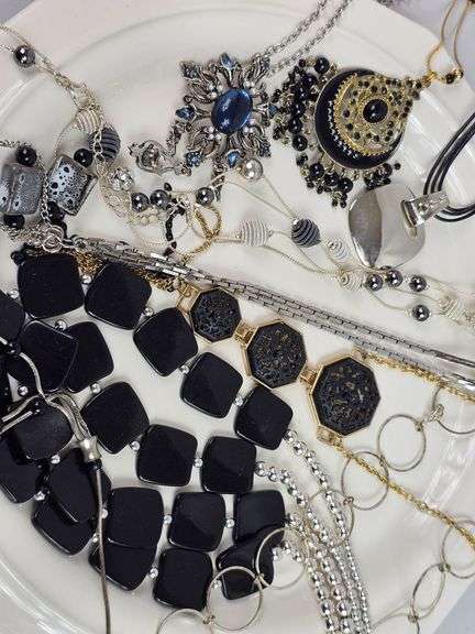 Vintage Jewelry Silver Black Necklaces Chunky Gem LOT
