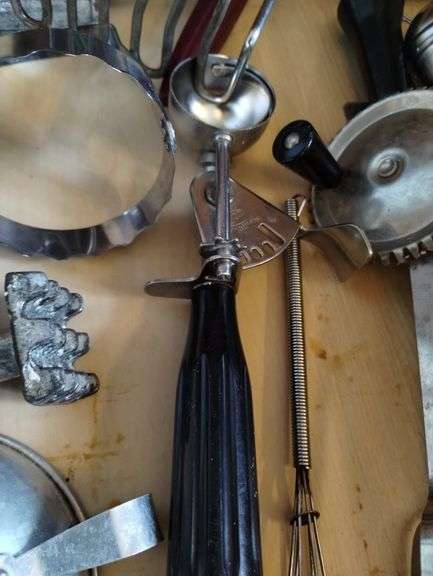 Pickers Lot Vintage Kitchen Utensils Hand Mixer