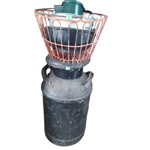 LOT Vintage Metal Can Baskets Kettle