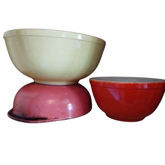 Pyrex Mixing Bowls Primary Pink Yellow
