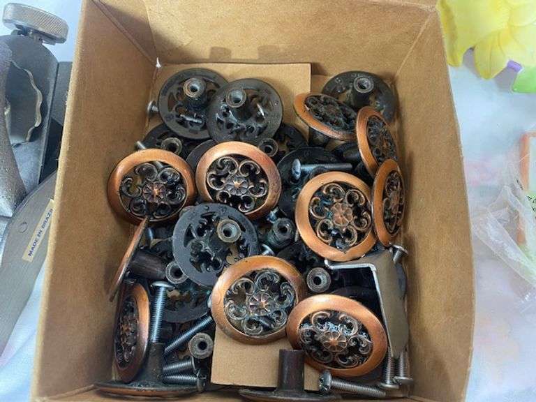 LOT Bronzed Floral Scroll Cabinet Pulls + VTG Seasons Covered Nightlight