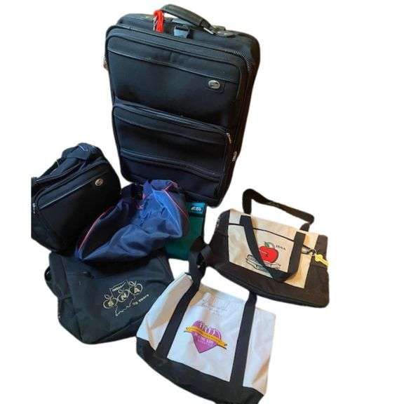 LOT American Tourist Suitcase+ Carry On + 5 Tote Bags