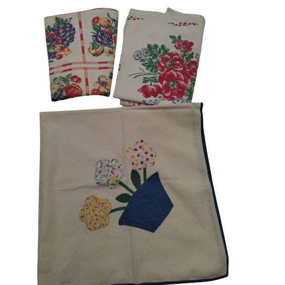 Quilted Stitched Dresser Scarf & Printed Vintage Table Cloths Tablecloth
