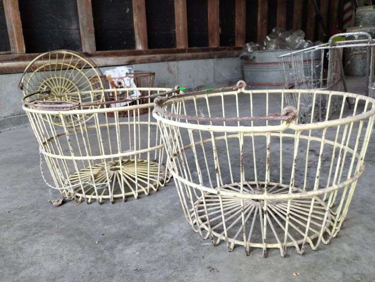 Pair Large Metal Rubber Coated Wire Chicken Egg Baskets