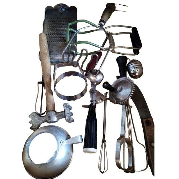 Pickers Lot Vintage Kitchen Utensils Hand Mixer