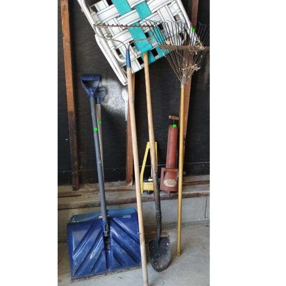 LOT Yard Tools Sprinkler Rakes Lawn Chair Snow Shovels+