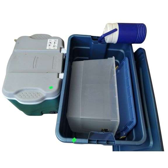 Rubbermaid Cooler & Tubs