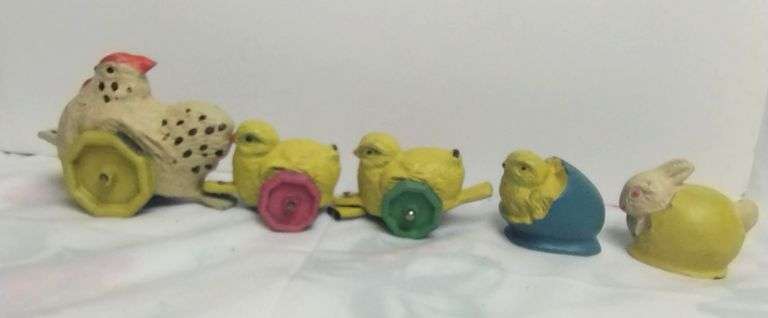 Vintage Antique Rubber Hen & Chicks Easter Train Bunny Lead Paint