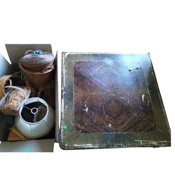 LOT Vintage Card Table + Large Box Baskets Longaberger+