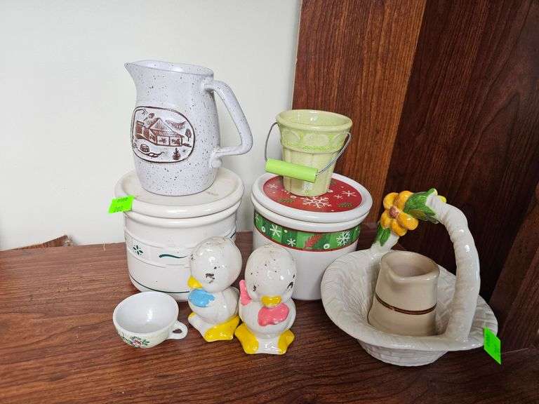 Pickers Lot American Bisque Ducklings Longaberger Candles & More
