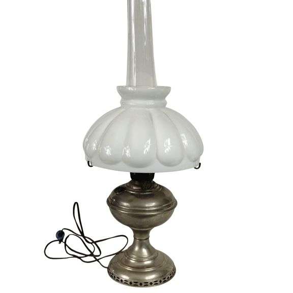 Vintage Aladdin Oil Glass Lamp Convert Electric Milk Glass Shade