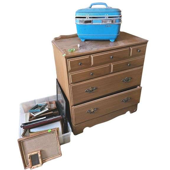 Small Dresser Socialite Blue Train Case + Lot of Picture Frames
