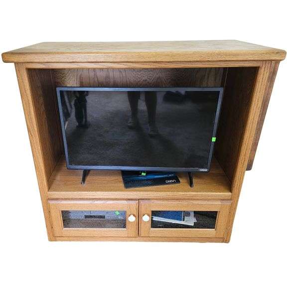 SOlid Wood TV Cabinet + DVD VCR & Hopper Unit (no TV)