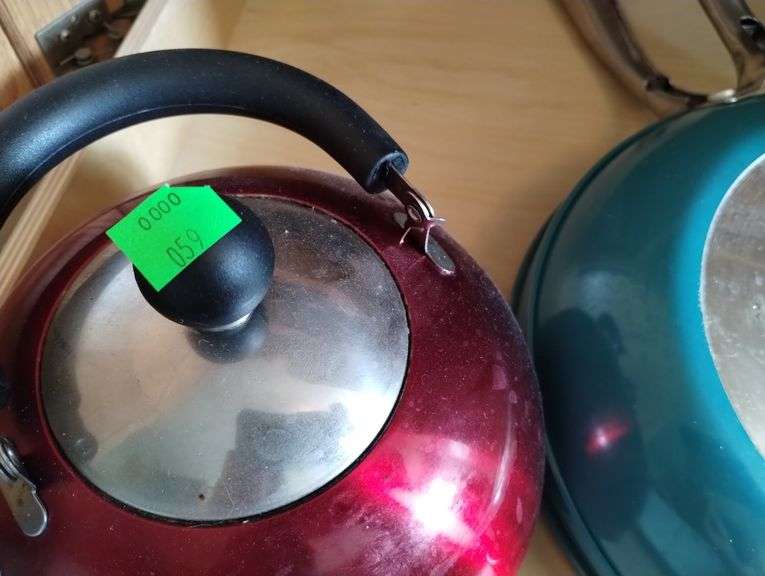 2 Gotham Steel Aqua Pans Red Water Kettle