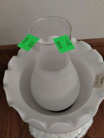 Phoniex Table Electric Oil Lamp Style Table Milk Glass Wild Rose GWTW-ish