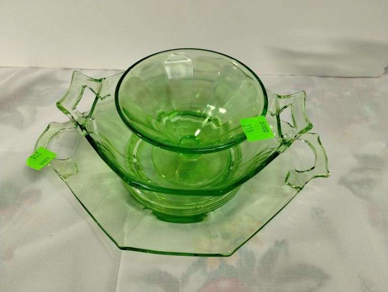 Heisey Glass Octagon Bowl Plate URANIUM Federal Sherbet