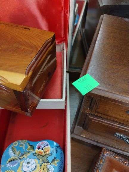 Lot Vintage Jewelry Boxes