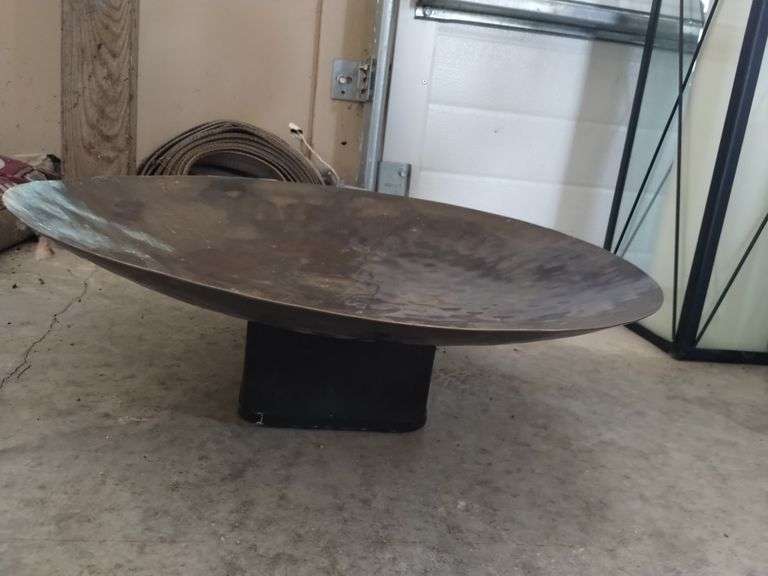 Hammered Brass or Copper? Metal Birdbath Top - Bartkus Auctioneers