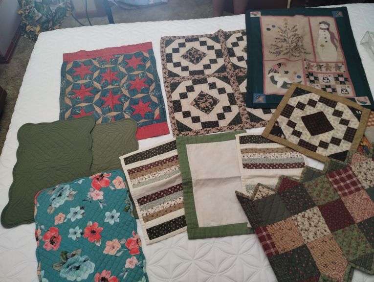 Lot Placemats Patterned Quilted Pioneer Woman